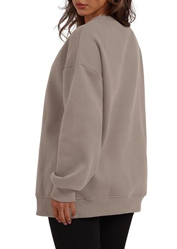 Women's Oversized Fleece Sweatshirt with Pocket