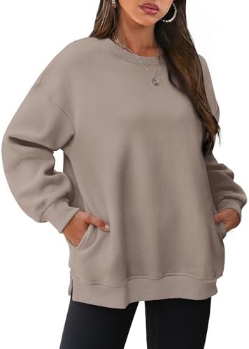 Women's Oversized Fleece Sweatshirt with Pocket